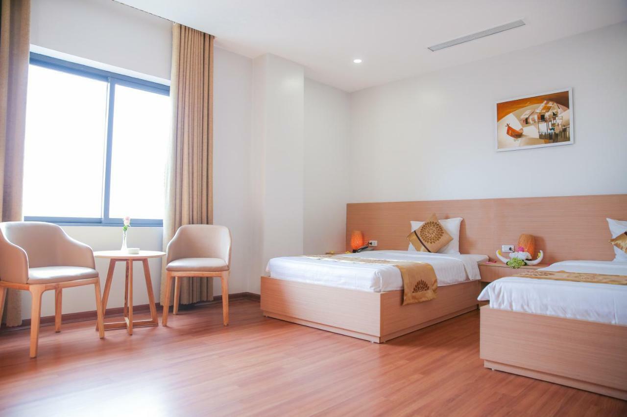 Long Anh Hotel Thanh Hoa Экстерьер фото