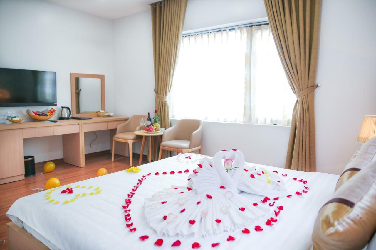 Long Anh Hotel Thanh Hoa Экстерьер фото